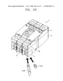 CASE FOR CIRCUIT BREAKER WITH MONOLITHIC DOOR diagram and image