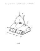 Lateral transmission casing for a self-propelled rolling apparatus for cleaning a submerged surface diagram and image