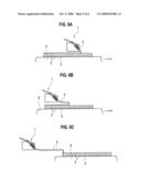 ADHESIVE-FILM EXFOLIATING DEVICE AND MANUFACTURING METHOD OF LIQUID CYRSTAL DISPLAY PANEL USING THE DEVICE diagram and image