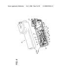 Medium transporting unit and medium processing apparatus diagram and image