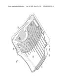 CLOSE-CONFORMING VEHICLE FLOOR TRAY WITH RESERVOIR diagram and image