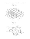 SHELL-TYPE ELECTROPHORETIC PARTICLE, DISPLAY DEVICE INCLUDING THE PARTICLE, AND METHOD THEREOF diagram and image