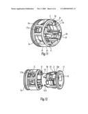 Coupling device for connecting pipes and vehicle with a coupling device of this type diagram and image