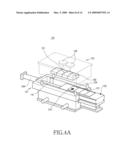 MOLDING APPARATUS AND INJECTION MOLDING METHOD USING THE SAME diagram and image