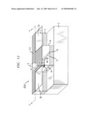 SOI structure including nanotaper with improved alignment capabilities to external light guide diagram and image