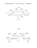 APPARATUS FOR MANUFACTURING POLY CRYSTALINE SILICON INGOT FOR SOLAR BATTERY HAVING DOOR OPEN/CLOSE DEVICE USING HINGE diagram and image