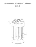 APPARATUS FOR FEEDING SOLID FILM-FORMATION MATERIAL diagram and image