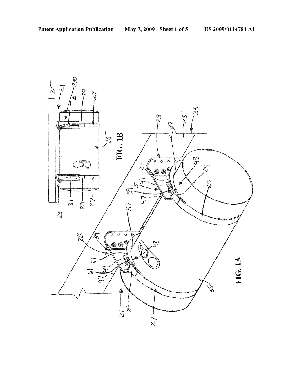 FUEL TANK MOUNTING ARRANGEMENT AND METHOD OF MOUNTING A FUEL TANK - diagram, schematic, and image 02