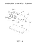 Flash memory device with a retractable plug diagram and image