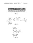 ABRASIVE CLEANING ITEM CONTAINING AN AGENT WHICH PROMOTES THE CREATION OF FOAM WHEN IN CONTACT WITH WATER TO TREAT SURFACES diagram and image