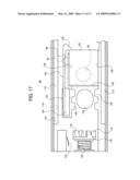 DEVELOPER CONTAINING DEVICE AND IMAGE FORMING APPARATUS INTO/FROM WHICH DEVELOPER CONTAINING DEVICE IS INSTALLED AND REMOVED diagram and image