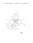 APPARATUS AND METHOD FOR FORMING AIR-LAID ABSORBENT CORES diagram and image