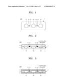 MICROFLUIDIC DEVICE CONTAINING LYOPHILIZED REAGENT THEREIN AND ANALYZING METHOD USING THE SAME diagram and image