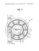 METHOD OF SHRINK WRAPPING PACKS OF CONTAINERS AND A SHRINK-WRAPPING ARRANGEMENT FOR PERFORMING THE METHOD diagram and image