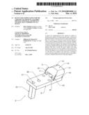 DEVICE FOR COMPENSATION FOR THE VARIATION OF WIDTH OF A FLEXIBLE PRINTING SUBSTRATE AND PRINTING MACHINE THAT COMPRISES SUCH A DEVICE diagram and image