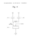 SEMICONDUCTOR MEMORY DEVICE WITH POWER DECOUPLING CAPACITORS AND METHOD OF FABRICATION diagram and image