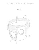 DISPOSABLE DIAPER WITH SPACED ELASTIC LEG OPENINGS FOR IMPROVED APPEARANCE diagram and image