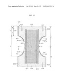 DISPOSABLE DIAPER WITH SPACED ELASTIC LEG OPENINGS FOR IMPROVED APPEARANCE diagram and image