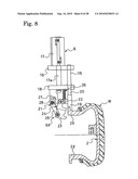 METHOD AND DEVICE FOR SEPARATING AND REMOVING RIGID CORE FOR BUILDING TIRE diagram and image