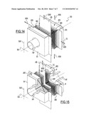  DEVICE FOR BLOWING GAS ONTO A FACE OF A TRAVELING STRIP OF MATERIAL diagram and image