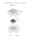 UNIVERSAL TEST SOCKET AND SEMICONDUCTOR PACKAGE TESTING APPARATUS USING THE SAME diagram and image