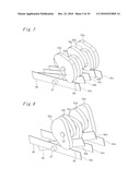 PAPER FOLDING APPARATUS AND POSTPROCESSING APPARATUS USING THE SAME diagram and image