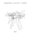 SURGICAL INSTRUMENT FOR TRANSMITTING ENERGY TO TISSUE COMPRISING A MOVABLE ELECTRODE OR INSULATOR diagram and image