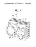 VEHICLE LIGHT AND METHOD FOR CONTROLLING LIGHT DISTRIBUTION diagram and image