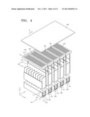 THIN FILM DEPOSITION APPARATUS, METHOD OF MANUFACTURING ORGANIC     LIGHT-EMITTING DISPLAY DEVICE BY USING THE APPARATUS, AND ORGANIC     LIGHT-EMITTING DISPLAY DEVICE MANUFACTURED BY USING THE METHOD diagram and image