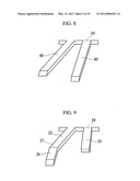 APPARATUS FOR CUTTING AND EJECTING NOODLES, AND NOODLE SCRAPER diagram and image