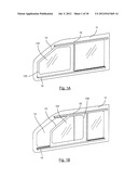 DEVICE FOR CLOSING OFF AN OPENING MADE IN A STRUCTURAL ELEMENT COMPRISING     SYNCHRONIZATION, AND CORRESPONDING AUTOMOBILE diagram and image