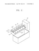 CLEANING DEVICE OF ICE MAKER AND CLEANING METHOD THEREOF diagram and image