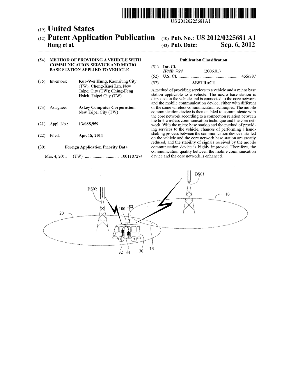 Method of Providing a Vehicle with Communication Service and Micro Base     Station Applied to Vehicle - diagram, schematic, and image 01