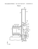 SUBSTRATE CONVEYING CONTAINER OPENING/CLOSING DEVICE, LID OPENING/CLOSING     DEVICE AND SEMICONDUCTOR MANUFACTURING APPARATUS diagram and image