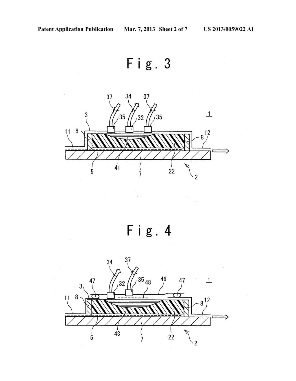 COMPOSITE MATERIAL MANUFACTURING DEVICE AND COMPOSITE MATERIAL     MANUFACTURING METHOD - diagram, schematic, and image 03