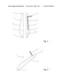 WIND TURBINE ROTOR BLADE HAVING A HEATING ELEMENT AND A METHOD OF MAKING     THE SAME diagram and image