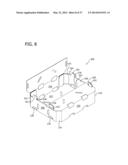 MACHINE AND METHOD FOR FORMING REINFORCED POLYGONAL CONTAINERS FROM BLANKS diagram and image