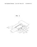 ROBOT AND SUBSTRATE HANDLING APPARATUS INCLUDING THE SAME diagram and image