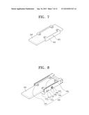 ROBOT AND SUBSTRATE HANDLING APPARATUS INCLUDING THE SAME diagram and image