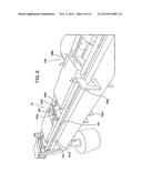 DEVICE FOR PACKAGING A PRODUCT IN AN ENVELOPE diagram and image