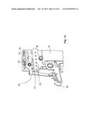 DOOR COUPLER WITH AN ACTUATION THAT PERMITS IT TO BE FLEXIBLY POSITIONED diagram and image