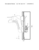 SKATE BLADE HOLDER TOOL GRASPING CENTRAL PORTION OF SKATE BLADE diagram and image