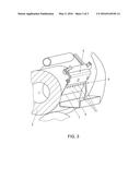 ROLLER ARRANGEMENT COMPRISING A SCRAPER diagram and image