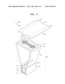 ORGANIC LIGHT EMISSION DISPLAY DEVICE, AND METHOD AND THIN FILM DEPOSITION     APPARATUS OF FABRICATING THE SAME diagram and image