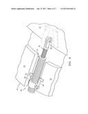 THRUST REVERSER SYSTEM WITH TRANSLATING ELEMENTS diagram and image