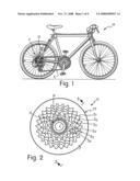 BICYCLE SPROCKET ASSEMBLY WITH CHAIN PROTECTOR diagram and image