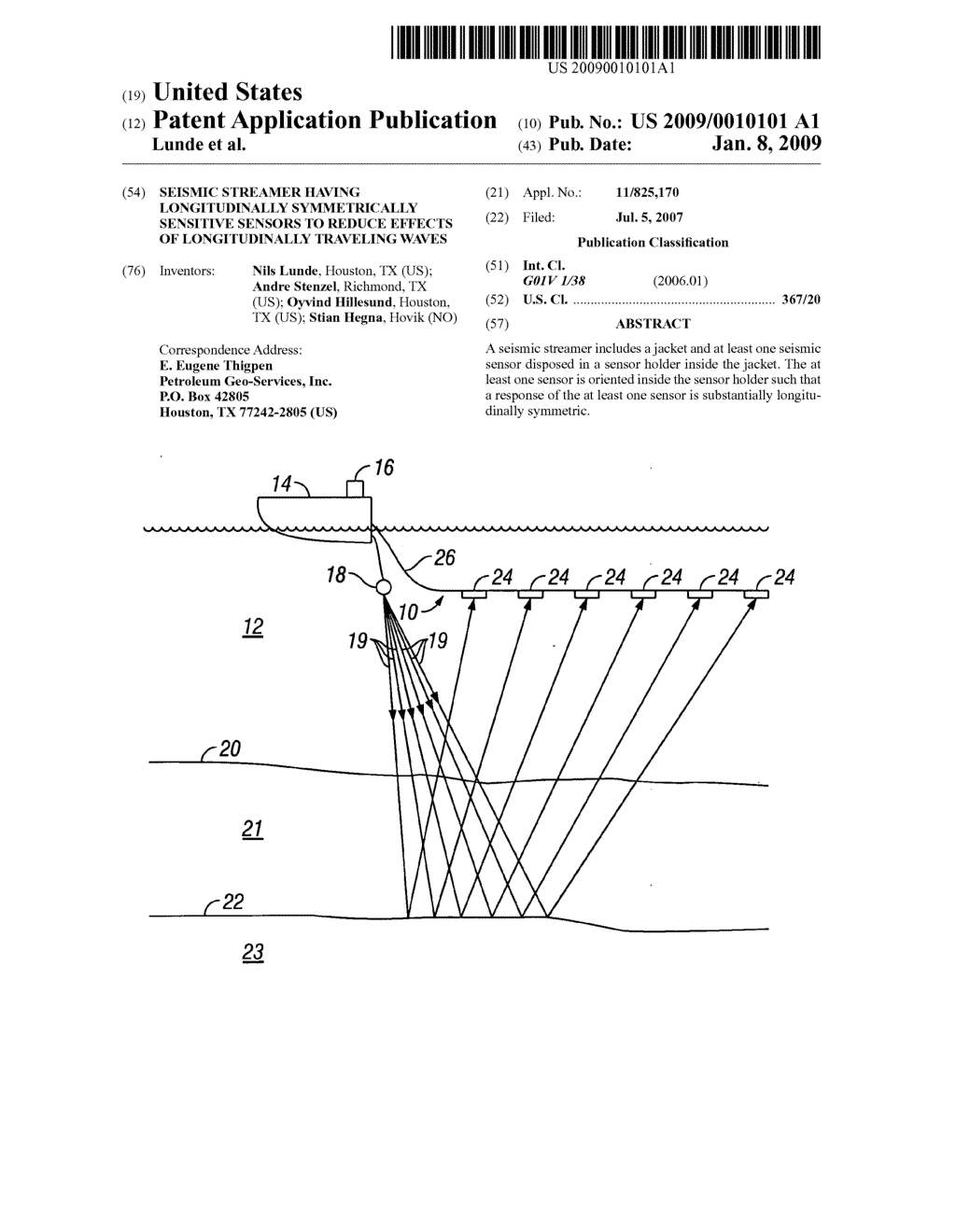 Seismic streamer having longitudinally symmetrically sensitive sensors to reduce effects of longitudinally traveling waves - diagram, schematic, and image 01