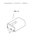 Battery tray, electronic apparatus, and vertical grip device diagram and image