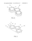 PERIODICALLY STRUCTURED SUBSTRATE AND LIGHT EMITTING DEVICE INCLUDING THE SAME diagram and image