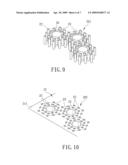 PERIODICALLY STRUCTURED SUBSTRATE AND LIGHT EMITTING DEVICE INCLUDING THE SAME diagram and image